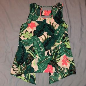 EXPRESS Bright Print Top